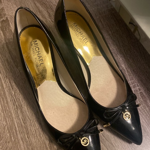 Michael Kors heels - Picture 1 of 1